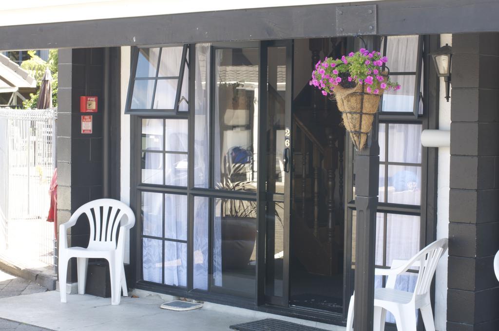 Chelmswood Motel Lago Taupo Exterior foto