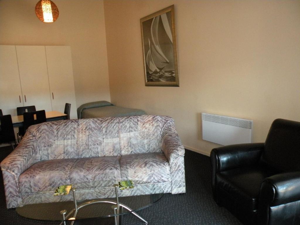 Chelmswood Motel Lago Taupo Exterior foto
