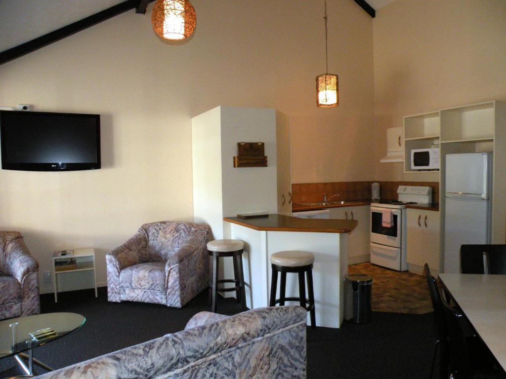 Chelmswood Motel Lago Taupo Exterior foto