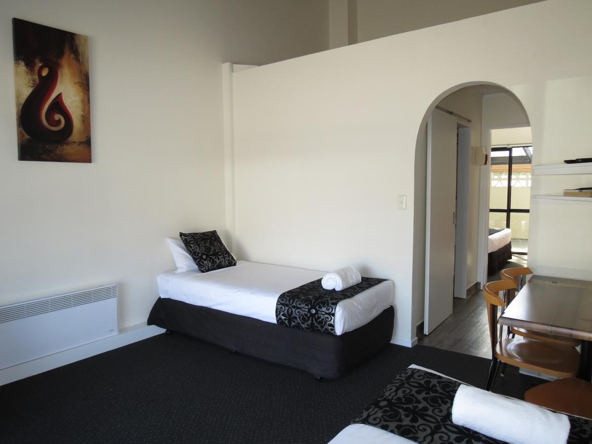 Chelmswood Motel Lago Taupo Exterior foto